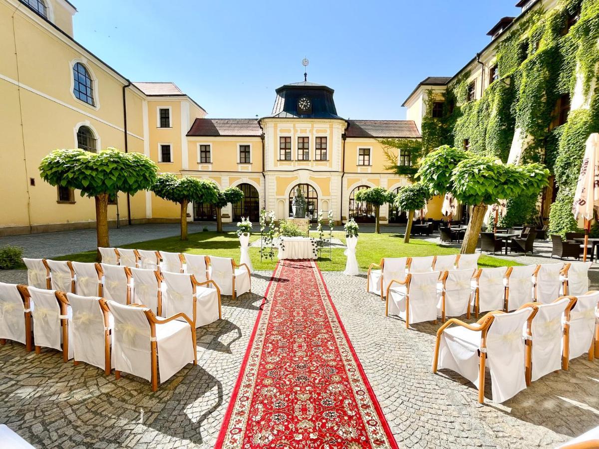 Nové Adalbertinum Hradec Králové Exterior foto